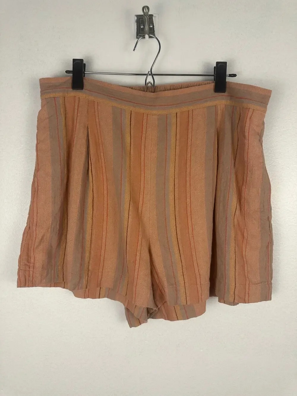 Madewell Clean Pull-On Shorts stripe pattern in an orange-multi colorway XL